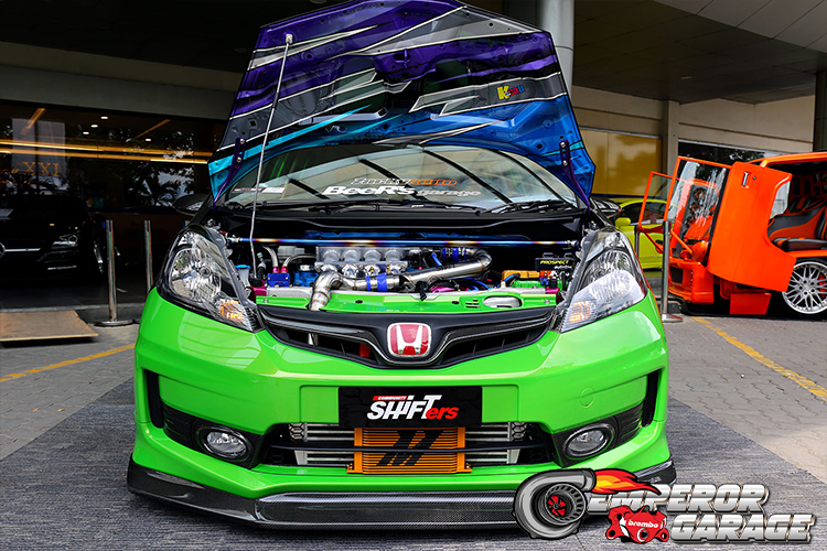 Modifikasi Honda Jazz GE8: Mengubah Penampilan dan Performa