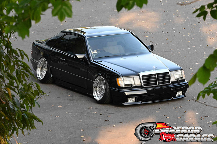 Mercedes-Benz 300 CE 1988: Sebuah Ikon Klasik