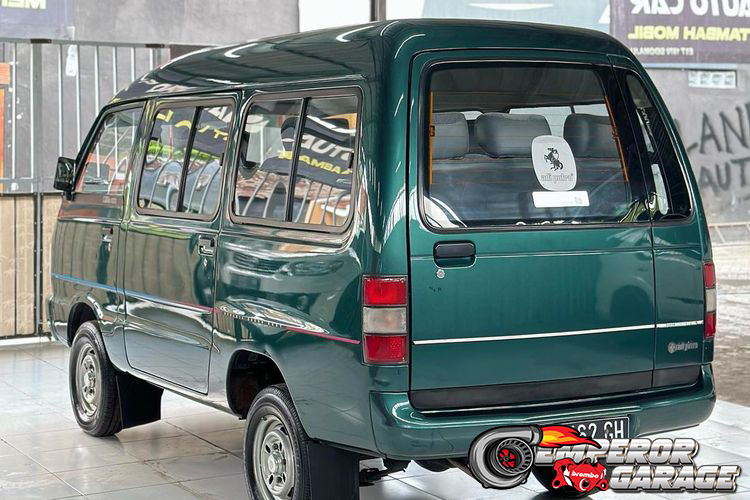 Suzuki Carry: Legenda Kendaraan Niaga Andalan Usaha Anda