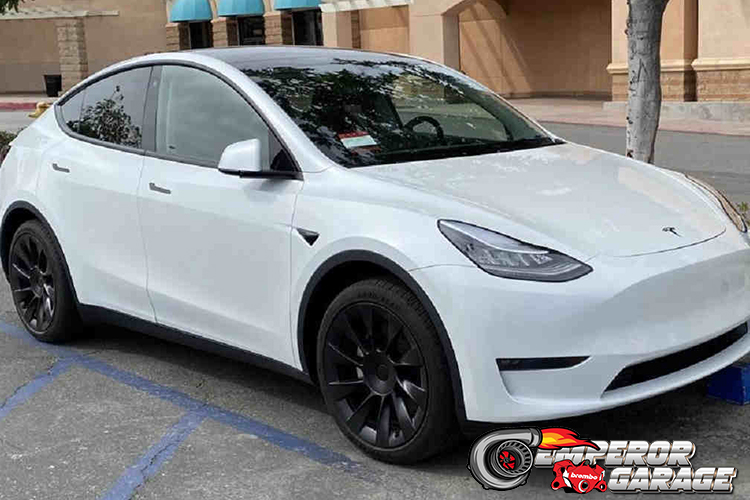 Tesla Model Y: SUV Listrik Masa Depan