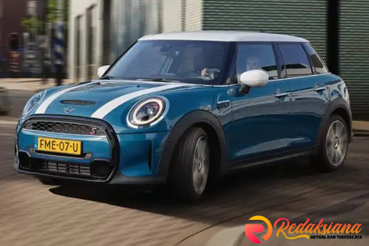 MINI Cooper 5 Door Meluncur di Indonesia