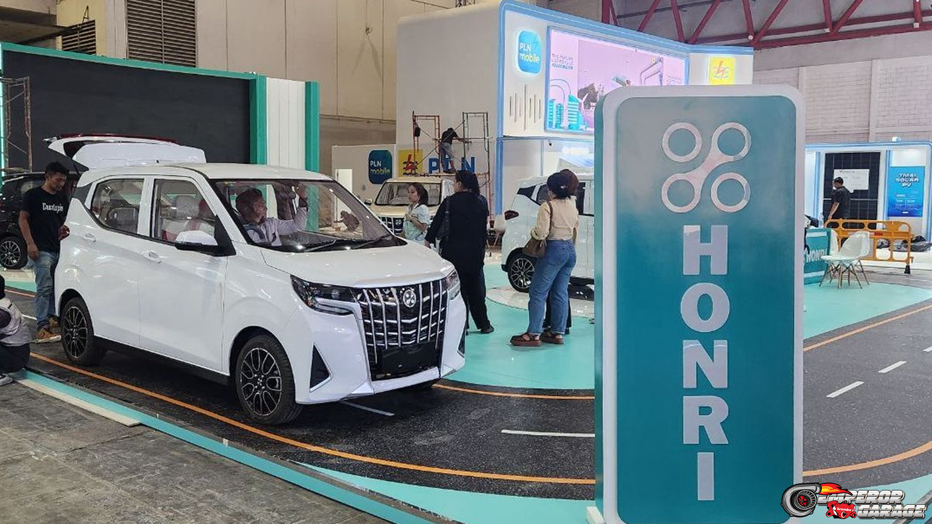 Honri Boma EV: Mobil Listrik Kecil dengan Gaya Alphard Modern