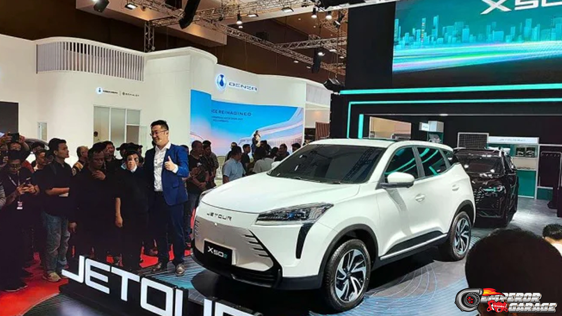 Jetour Tampilkan Mobil Listrik X50E di IIMS 2025, Dijual Tahun Ini